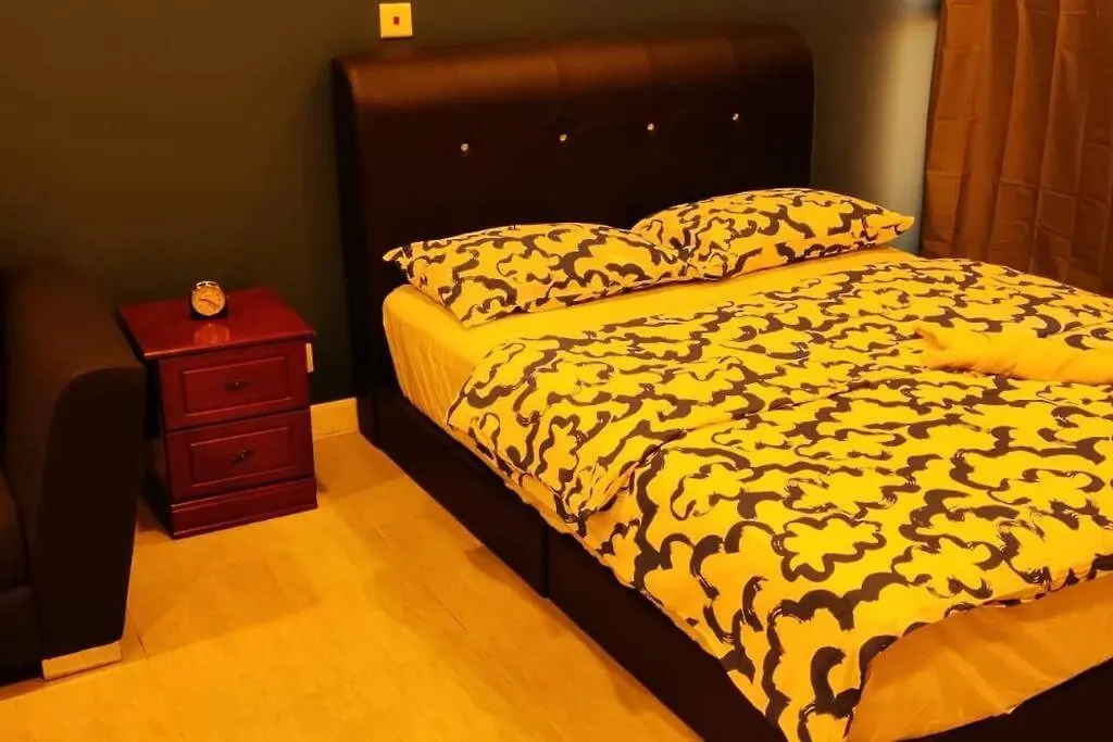 Bs1513A- Klia- Self Check-In - Wi-Fi- Netflix- Parking - Bell Suites- Sepang, 5072 Sepang